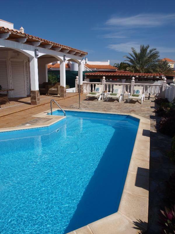 Villa Valerie Costa De Antigua Extérieur photo